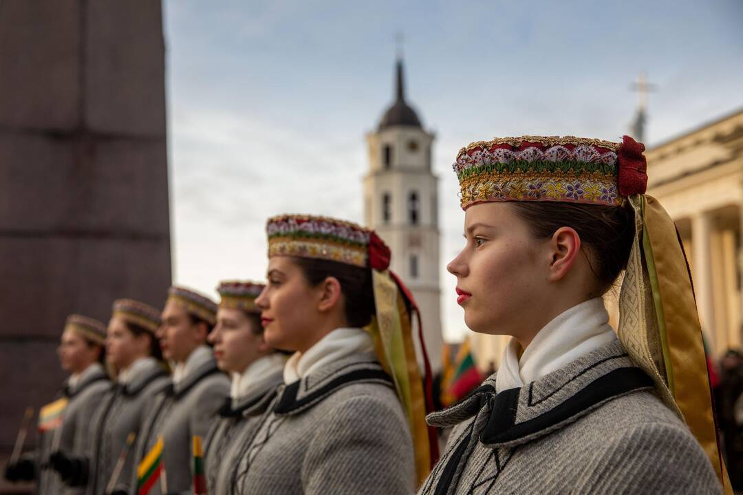 Tradicinė valstybinės vėliavos pakeitimo ceremonija