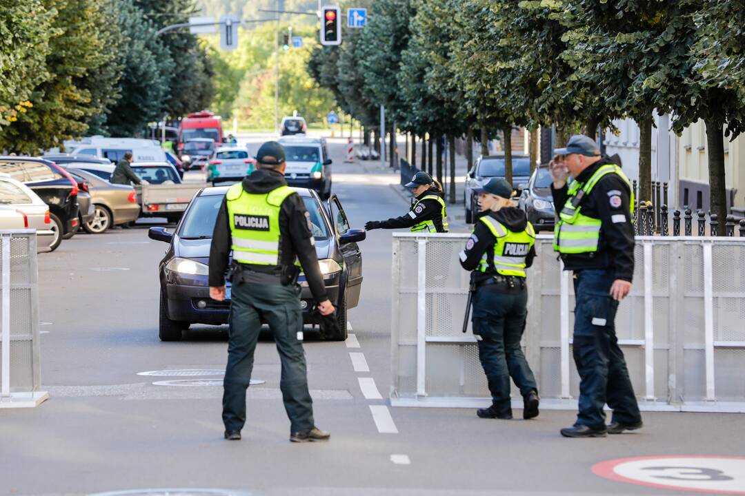Kaunas ruošiasi eitynėms: centre – šimtai policijos pareigūnų
