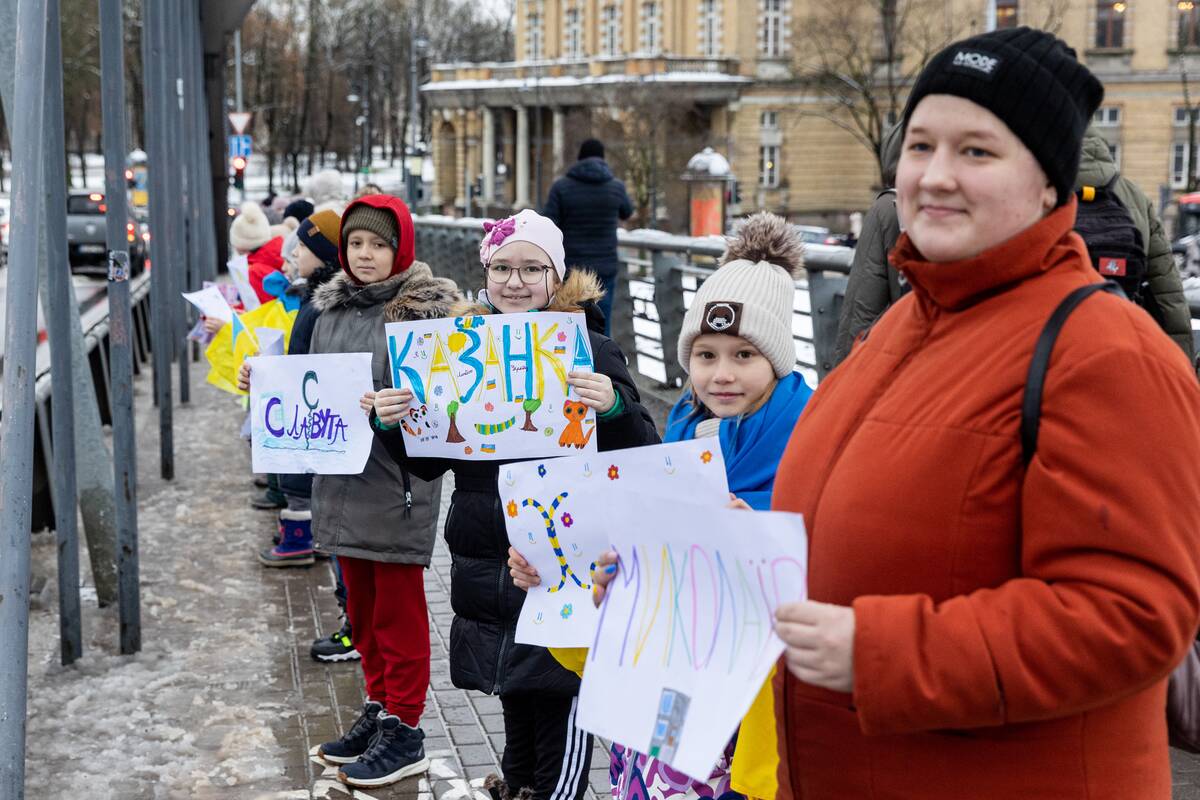 Ukrainos vienybės dienos minėjimas ant Mindaugo tilto