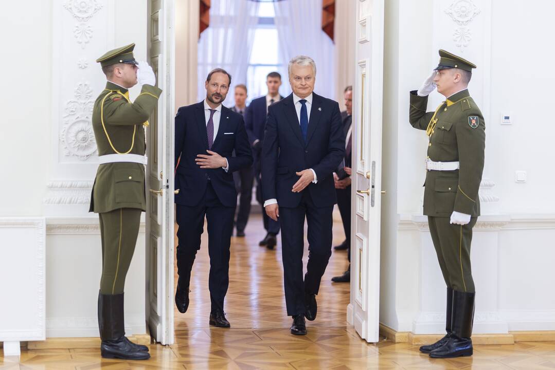 G. Nausėda susitiko su Norvegijos sosto įpėdiniu kronprincu Haakonu