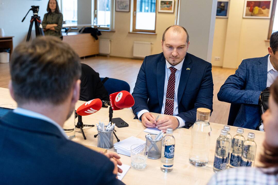 Švietimo darbuotojų profesinės sąjungos atstovų ir ministro susitikimas
