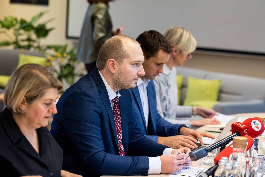 Švietimo darbuotojų profesinės sąjungos atstovų ir ministro susitikimas