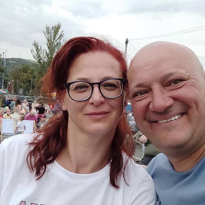 Kitokia: Dauno sindromo sutrikimą turinčią Kamilę auginantys tėvai dukrą vadina didžiausia Dievo dovana.