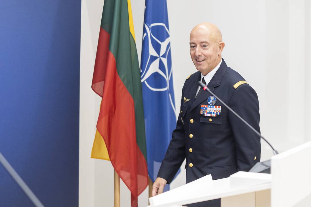 Ph. Lavigne ir V. Rupšio spaudos konferencija