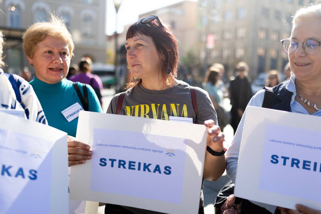 Prie Vyriausybės prasideda mokytojų streikas