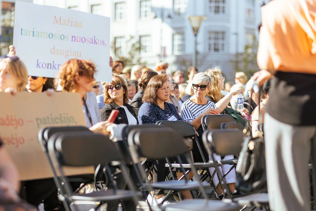 Prie Vyriausybės prasideda mokytojų streikas