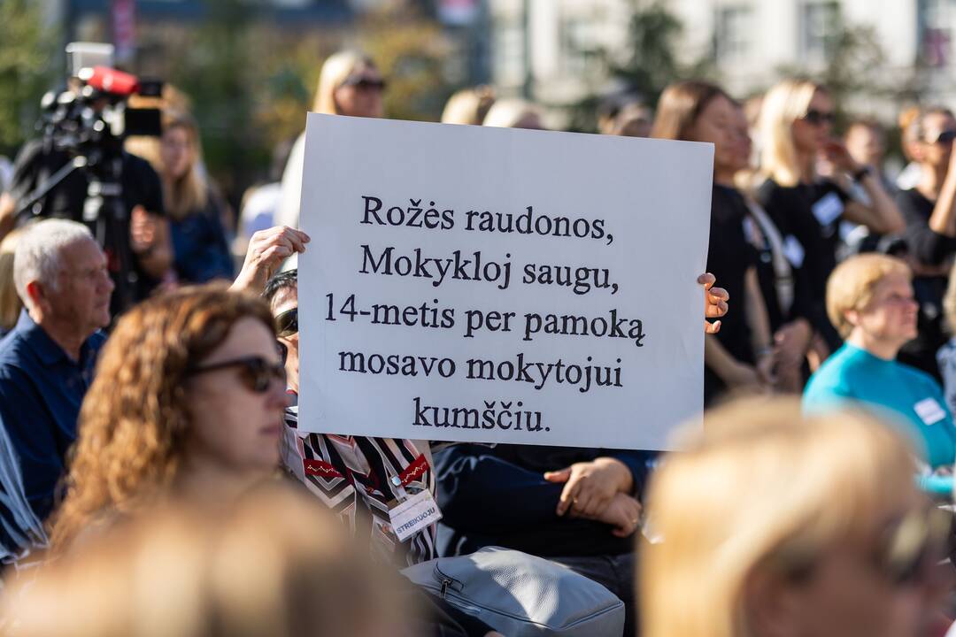Prie Vyriausybės prasideda mokytojų streikas