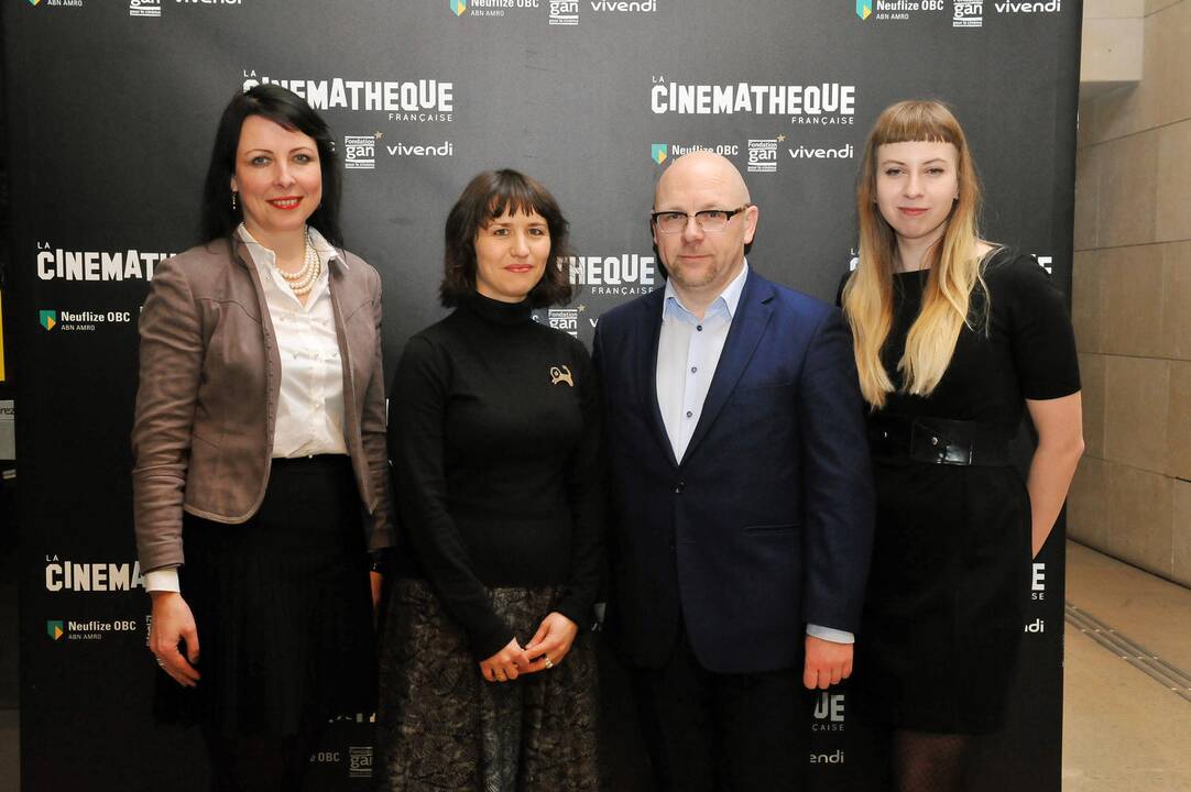 Iš kairės: Jurga Dikčiuvienė, Dovilė Butnoriūtė, Vida Gražienė, Šarūnas Bartas, Lora Kmieliauskaitė, Rolandas Kvietkauskas