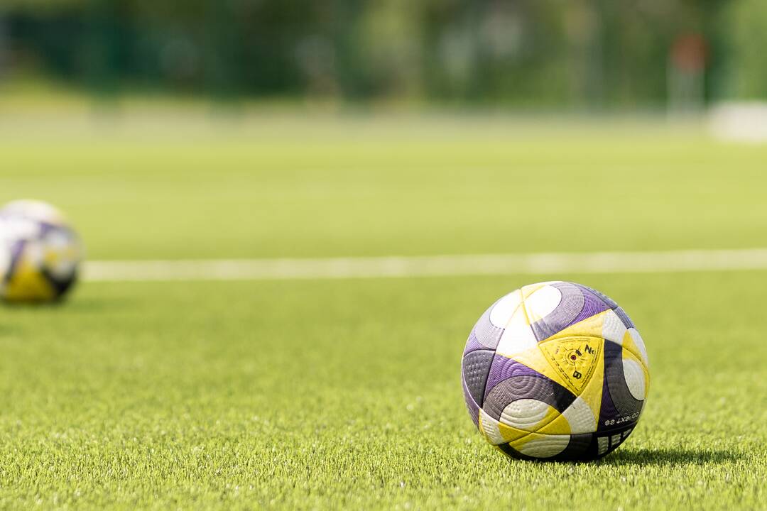 Futbolo stadiono atidarymas Vilniuje