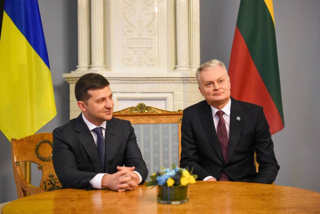 G. Nausėda V. Zelenskiui pažadėjo tolesnę paramą kare su Rusija, siekiant ES narystės