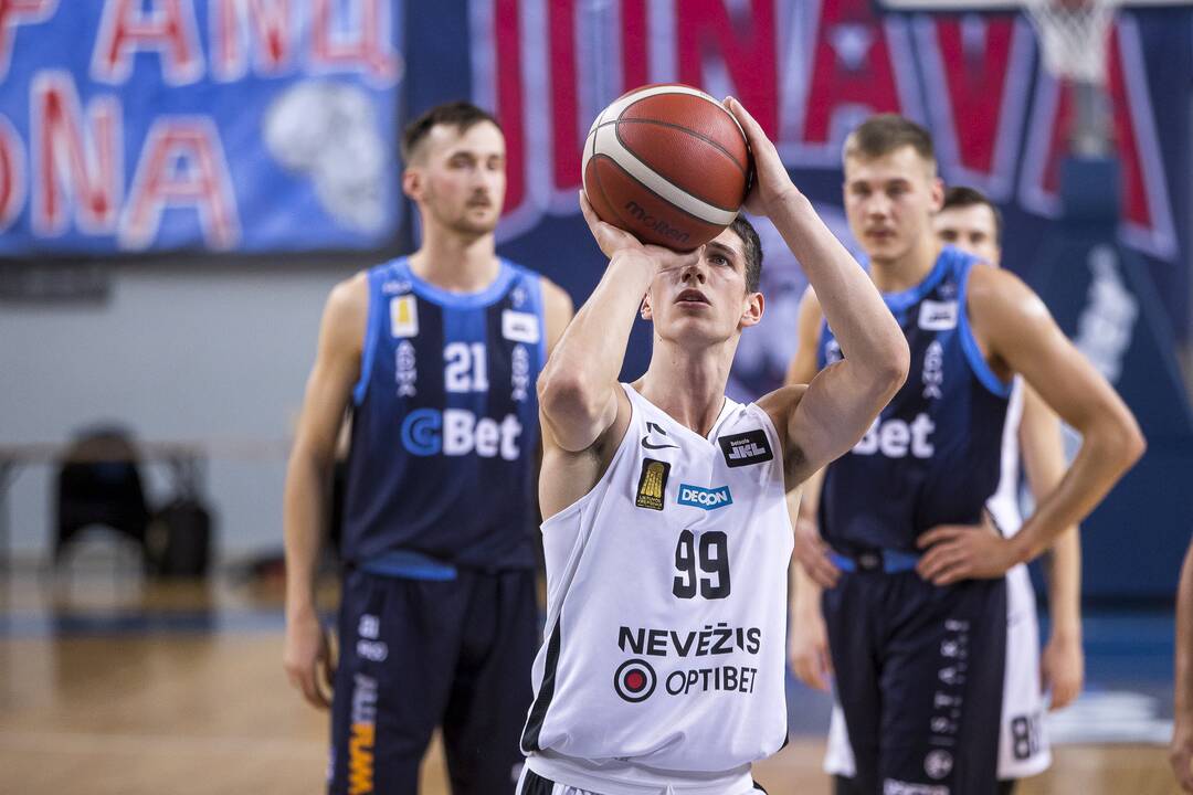 Jonavos „CBet“ ekipa KMT iškovojo lengvą pergalę