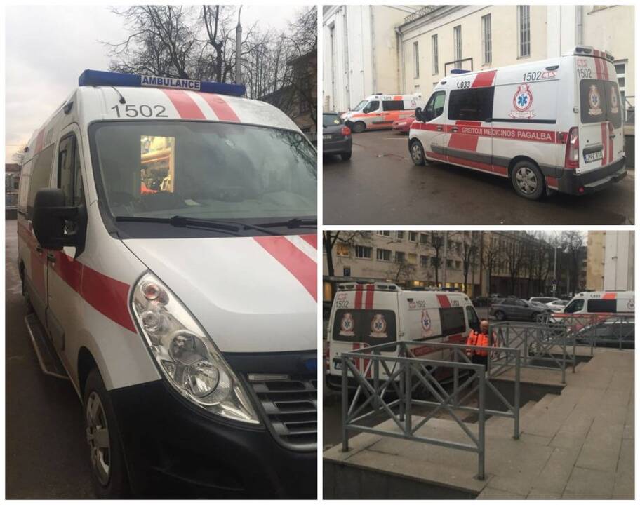 Neabejingi: Senamiestyje parkritusiam asmeniui praeiviai pradėjo teikti pagalbą, iškvietė medikus.