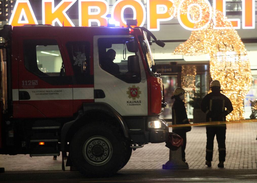 Kaune evakuotas prekybos centras „Akropolis“