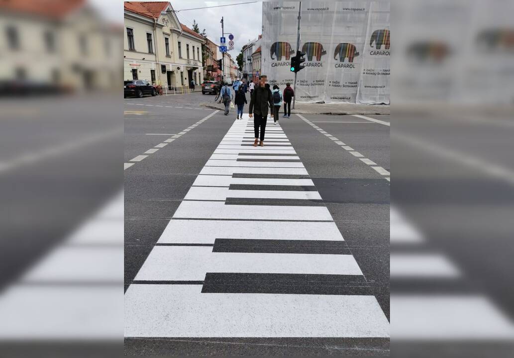 Unikali iniciatyva: perėja šalia MO muziejaus tapo pianino klavišais