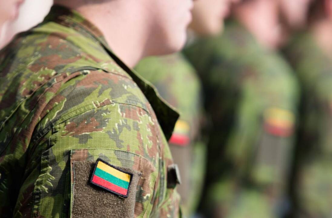 2019 — Seimas nuo 26 iki 23 metų sutrumpino į privalomąją karo tarnybą šaukiamų jaunuolių amžių.
