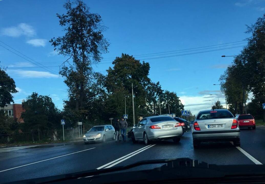Avaringoje vietoje – vėl nemalonumai