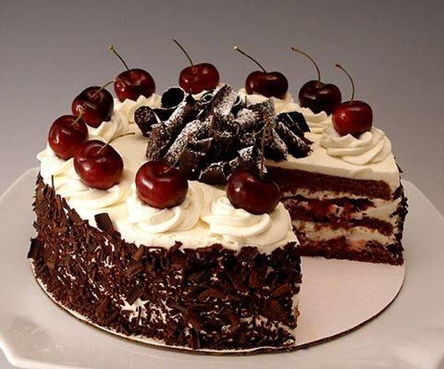 Pasakiškas vyšnių tortas