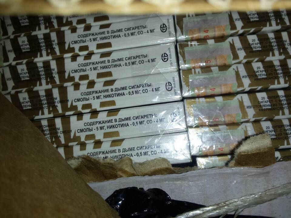 Su cigaretėmis įkliuvusiam visaginiečiui – tūkstantinė bauda