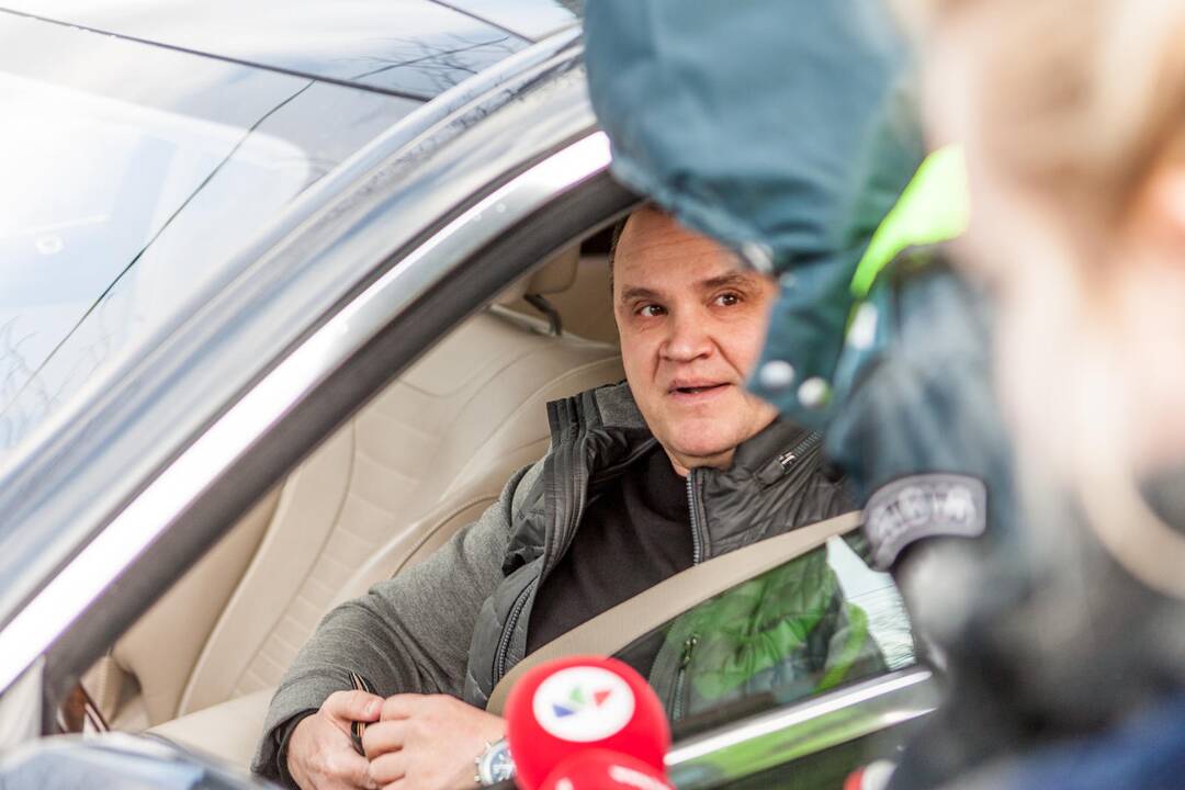 Kauno pareigūnų reidas Taikos ir Savanorių prospektuose