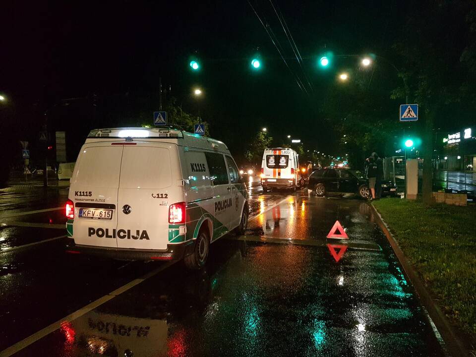 Naktinė avarija Savanorių prospekte