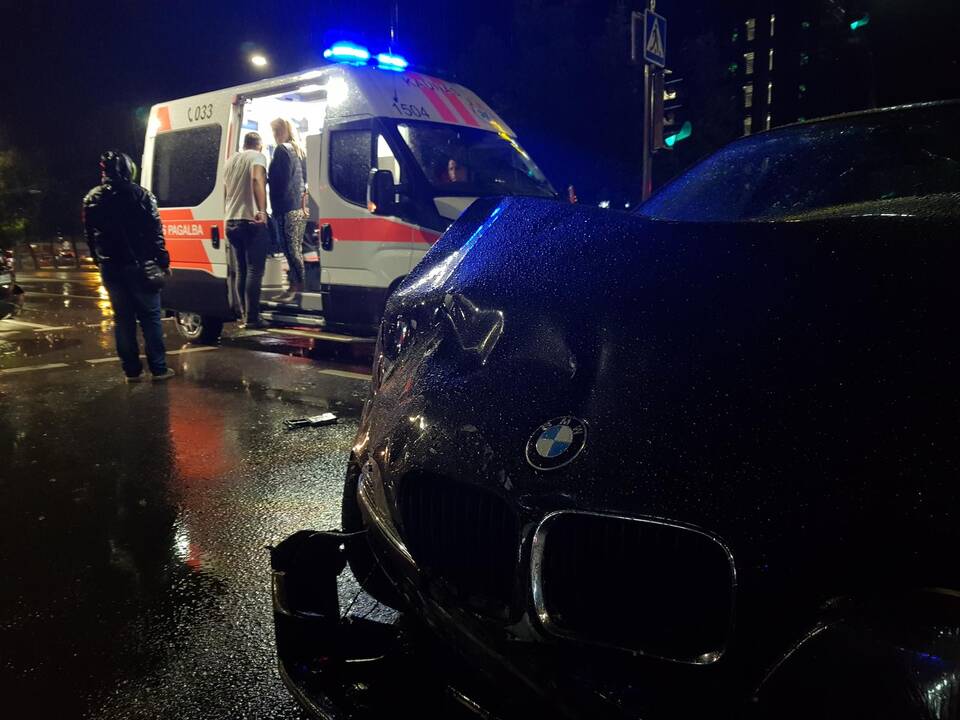 Naktinė avarija Savanorių prospekte