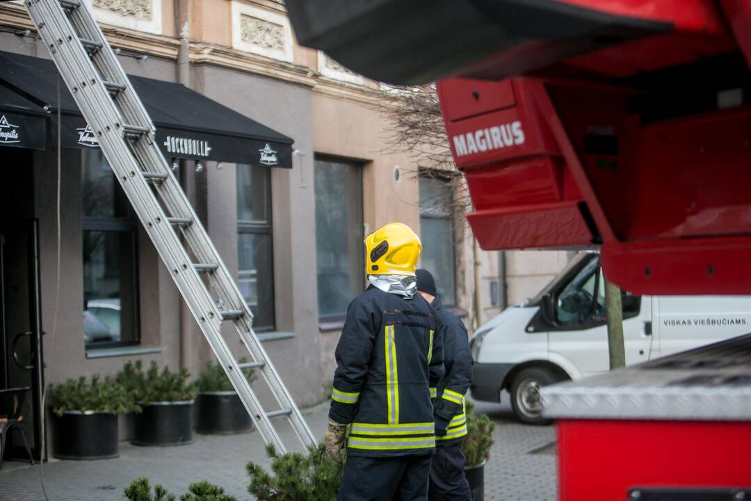 Laisvės alėjoje – gausios ugniagesių pajėgos