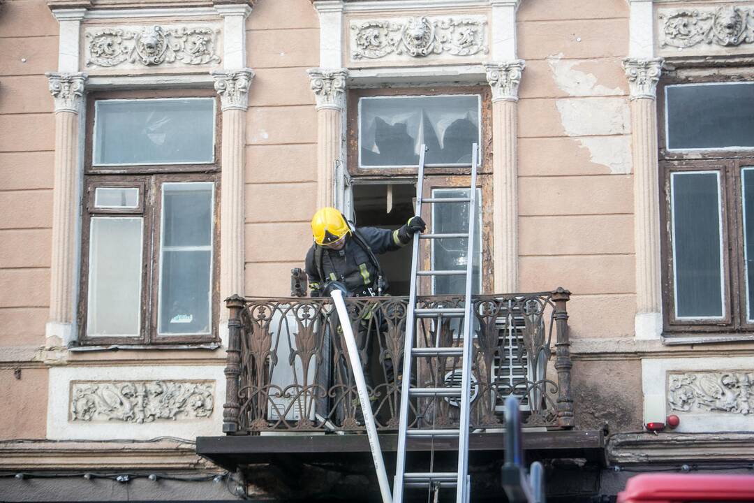Laisvės alėjoje – gausios ugniagesių pajėgos