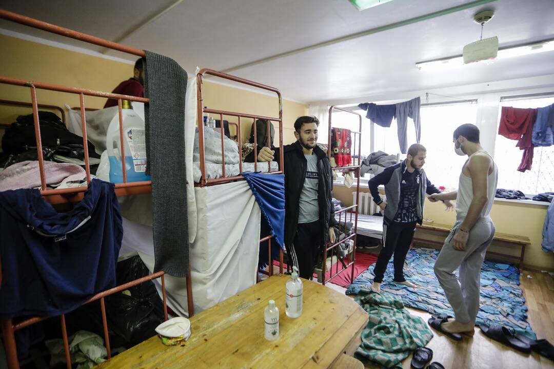 Sako, kad neteisėti migrantai nėra našta: jie netgi kelia šalies BVP