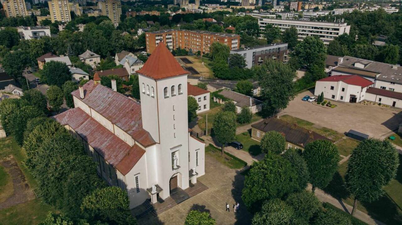 Nieko švento: Kauno bažnyčioje siautėjo ir mišias sutrikdė recidyvistai