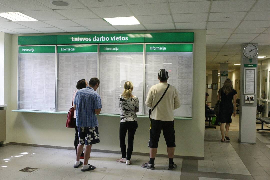 Realybė: darbo vietų tikrai yra, stinga tik norinčiųjų dirbti.