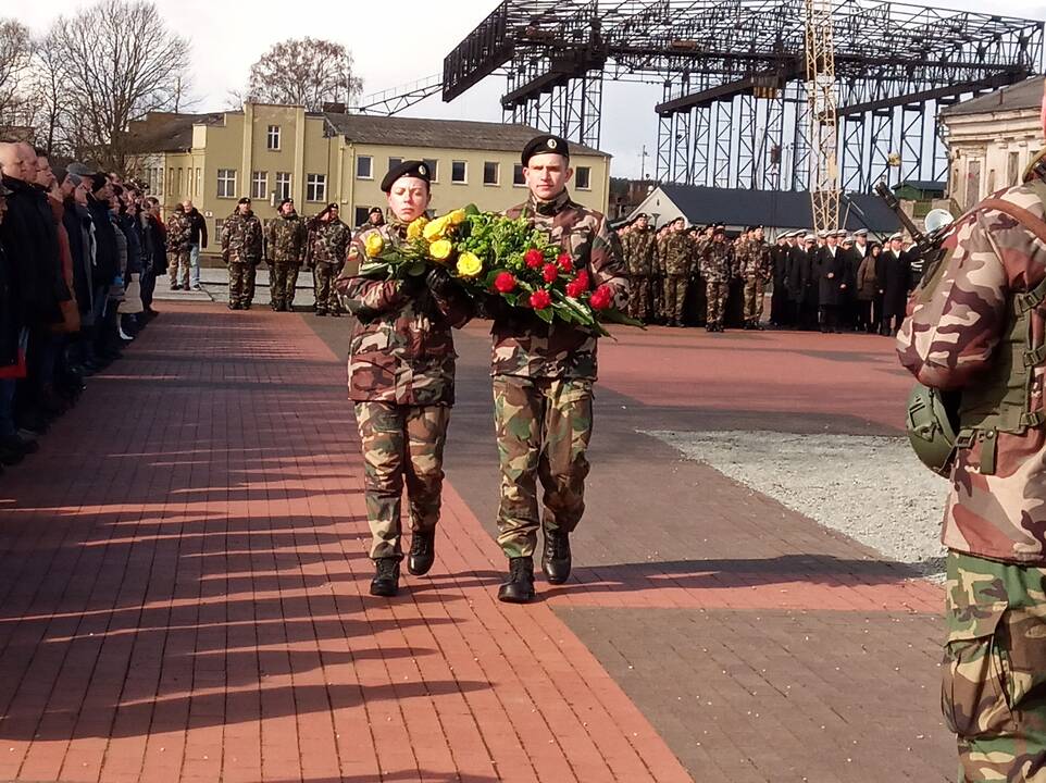 Klaipėdoje prisiekė šimtai naujųjų šaulių