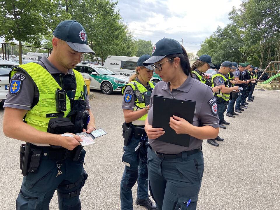 Geriausio Kauno apskrities policijos pirminės ir vidurinės grandies pareigūno rinkimai