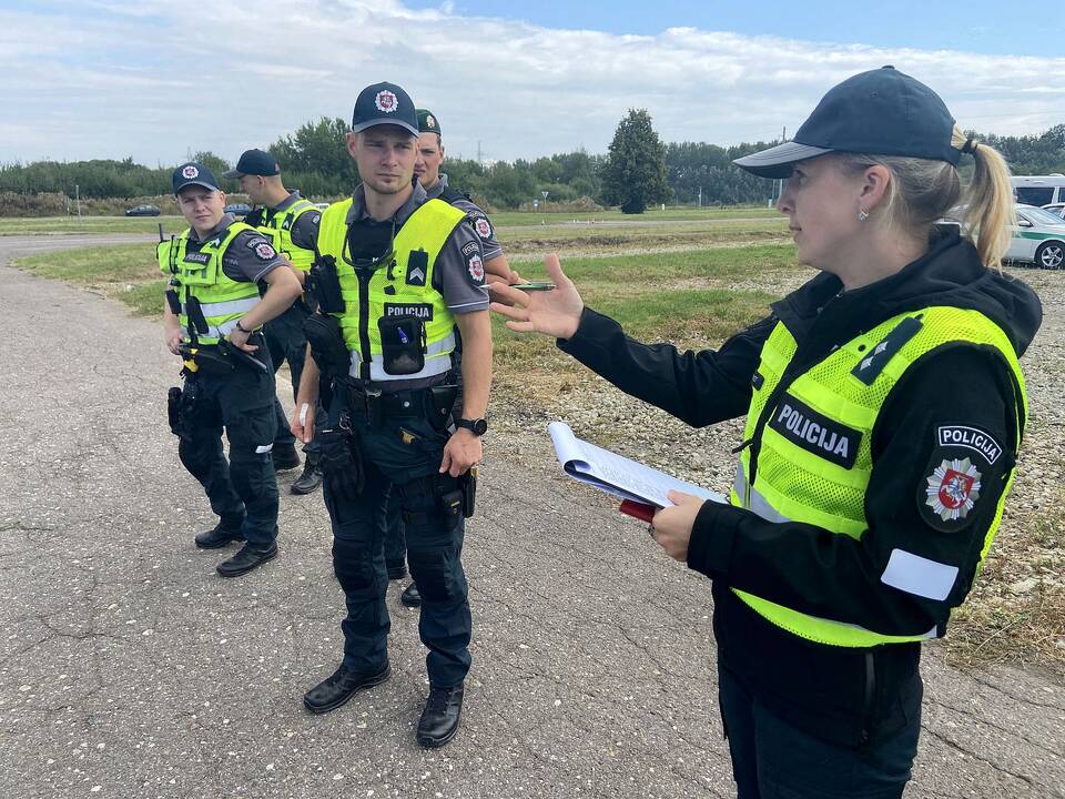 Geriausio Kauno apskrities policijos pirminės ir vidurinės grandies pareigūno rinkimai
