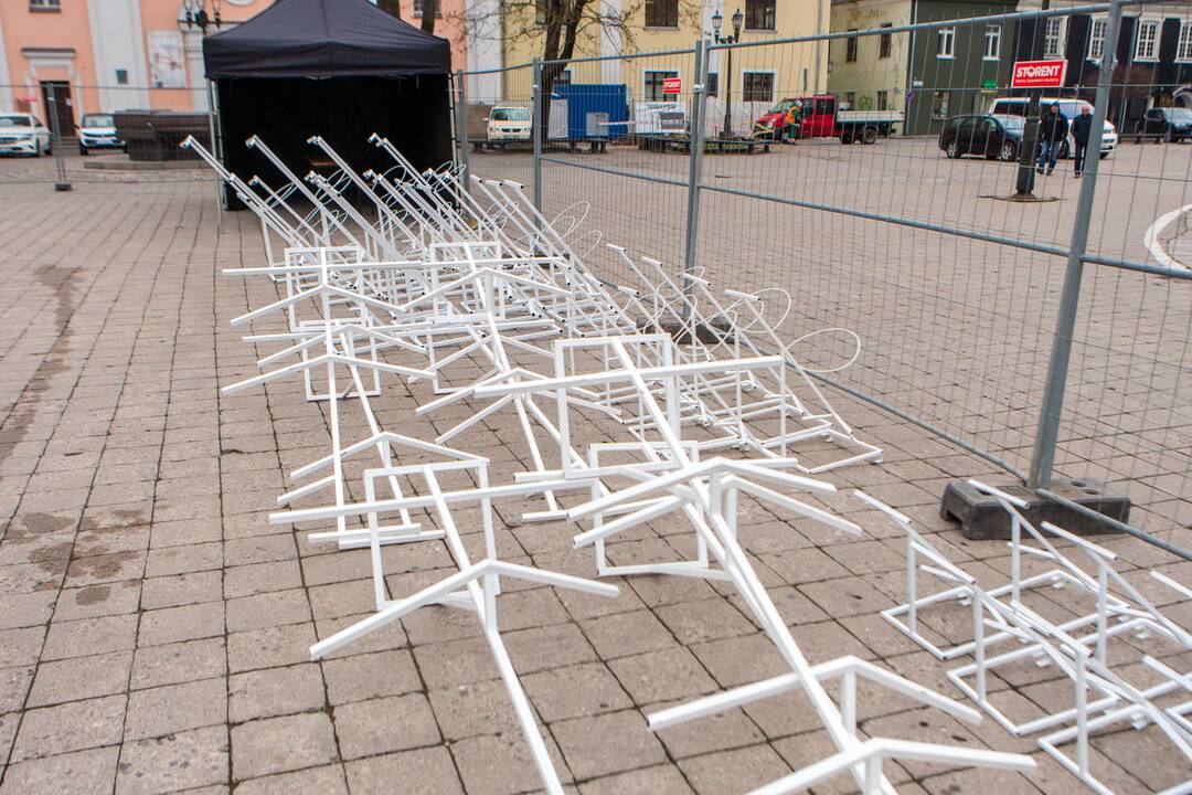 Kauno Kalėdų eglė atkeliavo į Rotušės aikštę