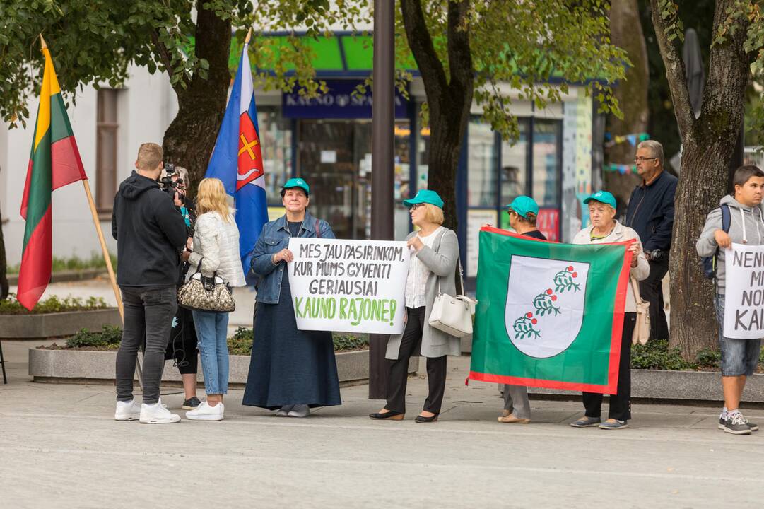 Piketas dėl dalies rajono prijungimo prie miesto