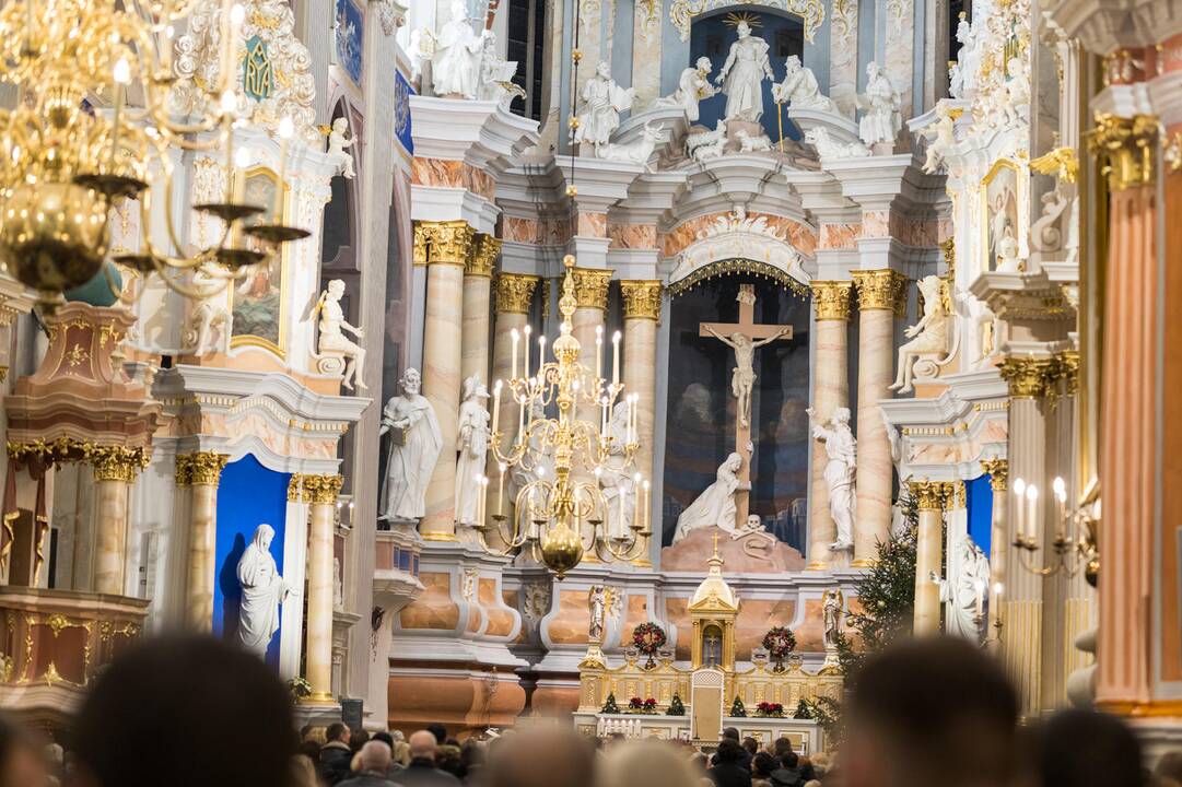 Kūčios Bernelių Šv. Mišios Arkikatedroje