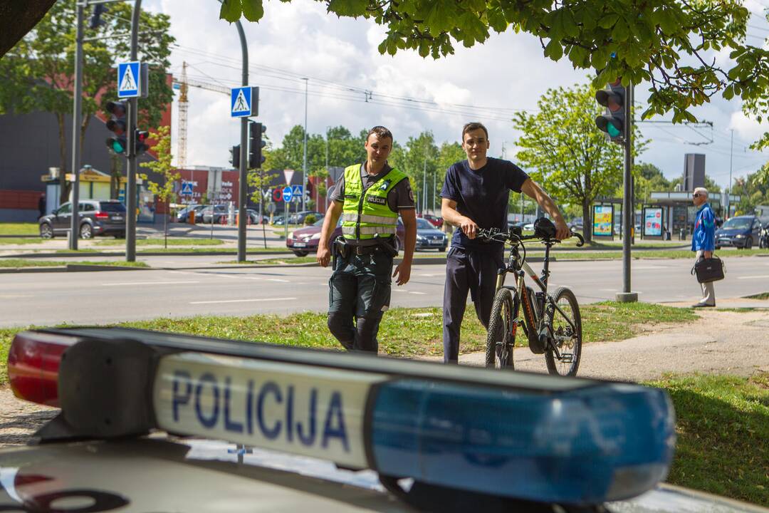 Per reidą – dėmesys dviratininkams ir paspirtukininkams