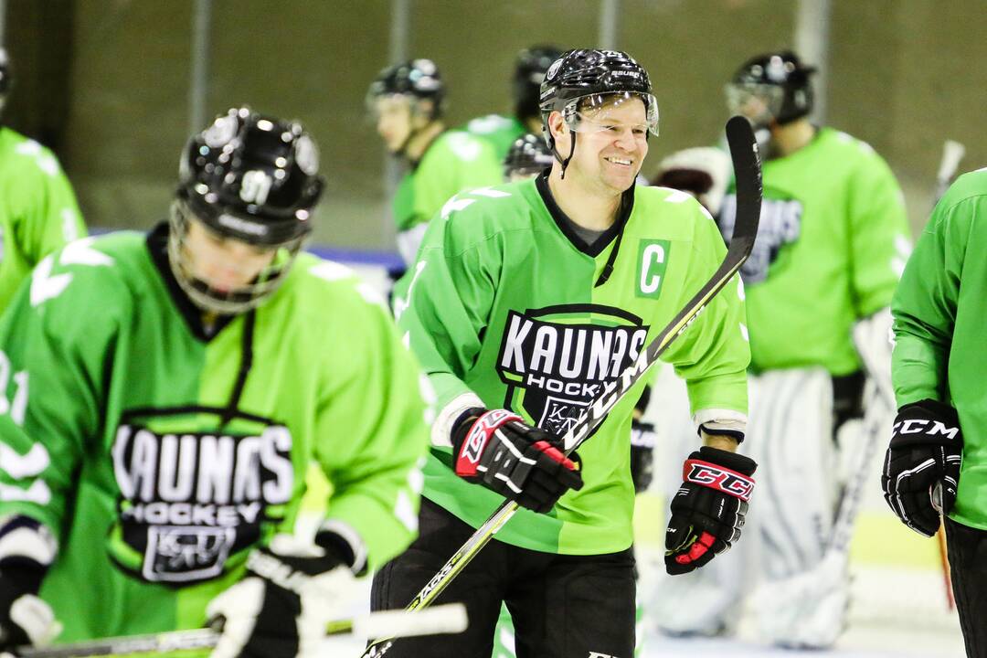 „Kaunas Hockey“ komandos kapitonui dantis sutaisė kaimynai