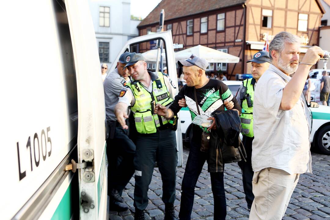 Rūpestis: šiemet girtus ir itin agresyvius asmenis policininkai iškart veš į areštinę.