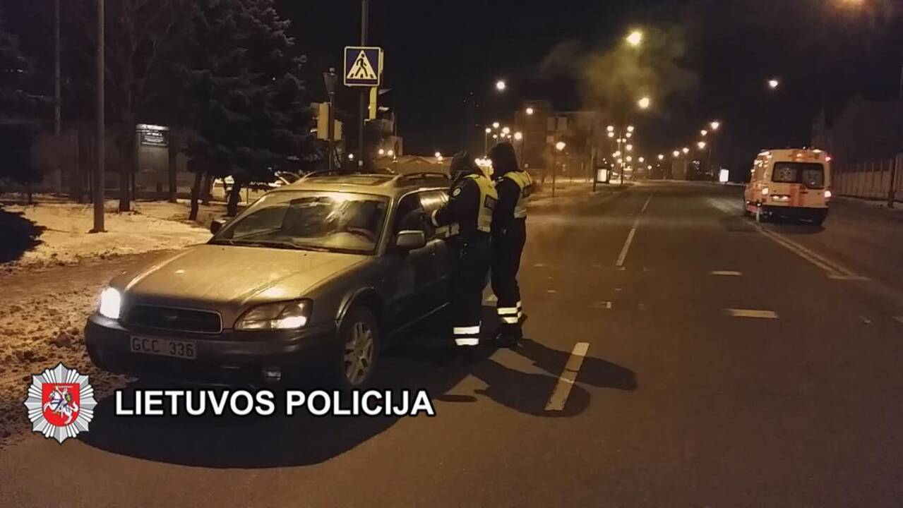 Policijos reidas Klaipėdoje: girti, be teisių ir galiojančio draudimo