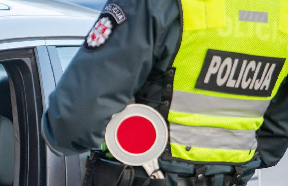 Kaune pagautas girtas vairuotojas pripūtė keturias promiles