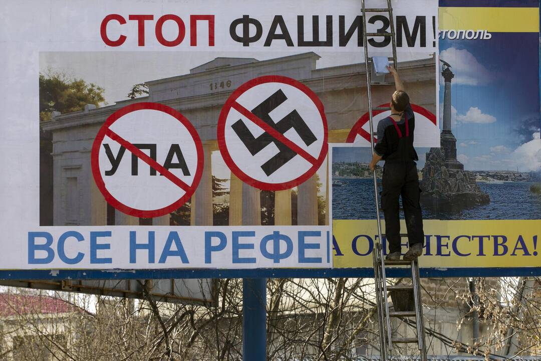 Iš Krymo jau pabėgo šimtai žmonių