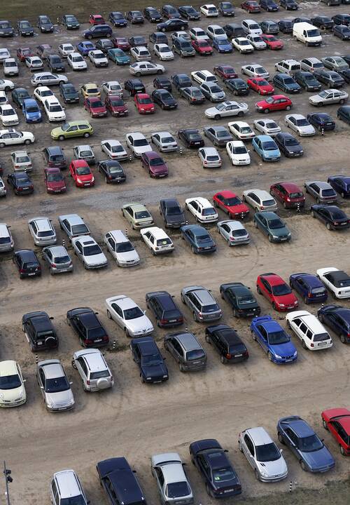 Kokių automobilių ieško lietuviai?