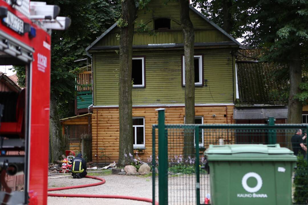 Žaliakalnyje gaisras pražudė šeimą (papildyta)