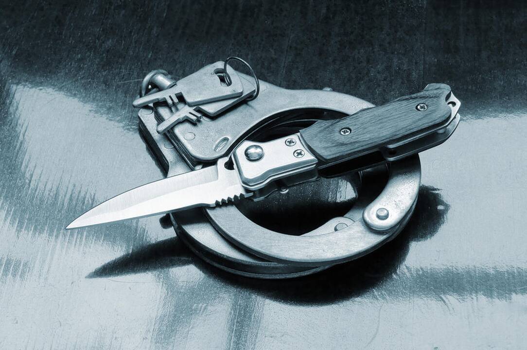 Konfliktas Trakuose: peiliu sužalotas vyras pabėgo iš ligoninės