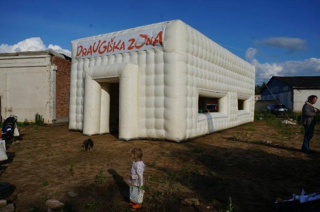 Šančiuose vėl iškils pripučiamas namas