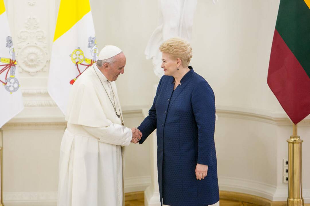 Istorinė diena: į Lietuvą atvyko popiežius Pranciškus
