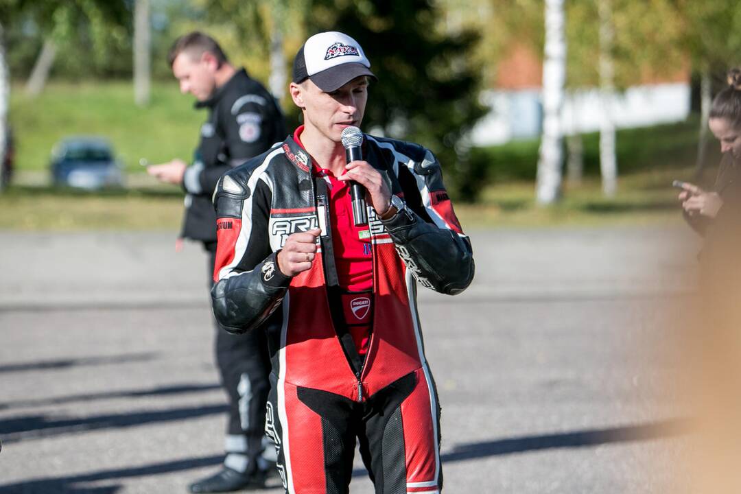 Motociklininkų mokymai Nemuno žiede