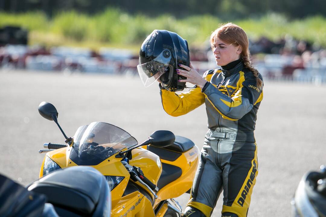 Motociklininkų mokymai Nemuno žiede