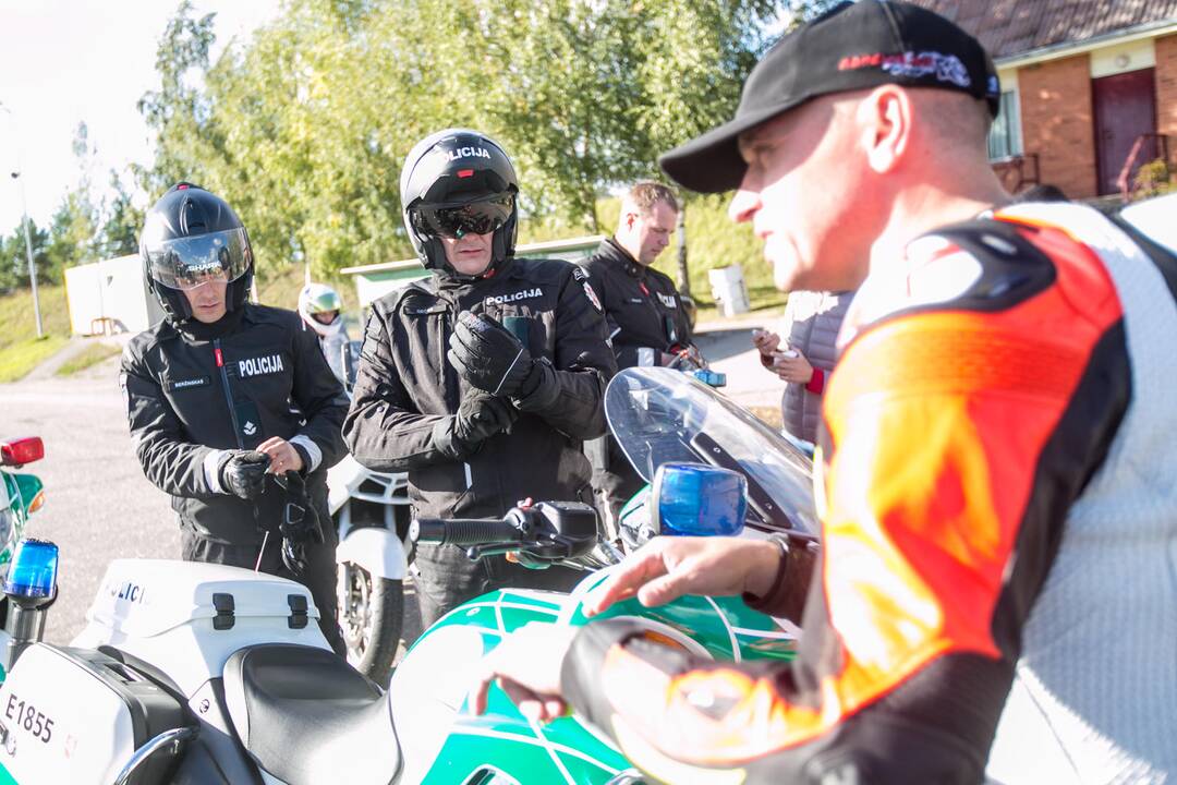 Motociklininkų mokymai Nemuno žiede